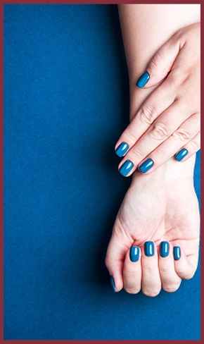 ongles bleus